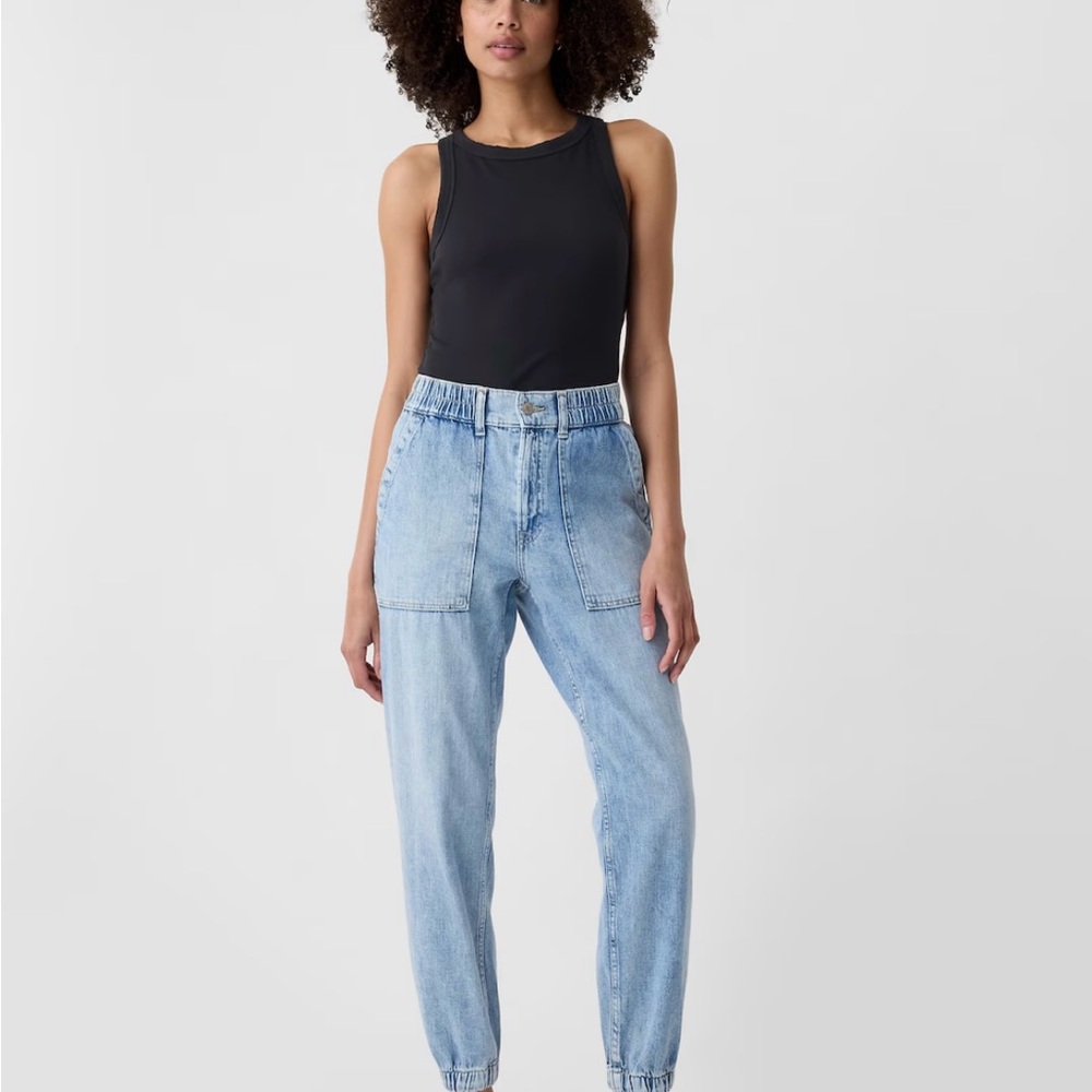 GAP Factory Light Blue Ankle Jeans